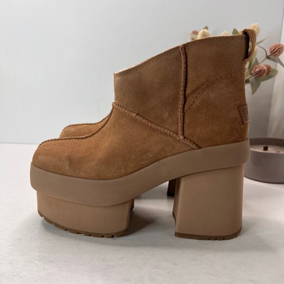 UGG Classic Mini New Heights Platform Suede Boots Chestnut Women's 8 Tried On - Picture 3 of 11